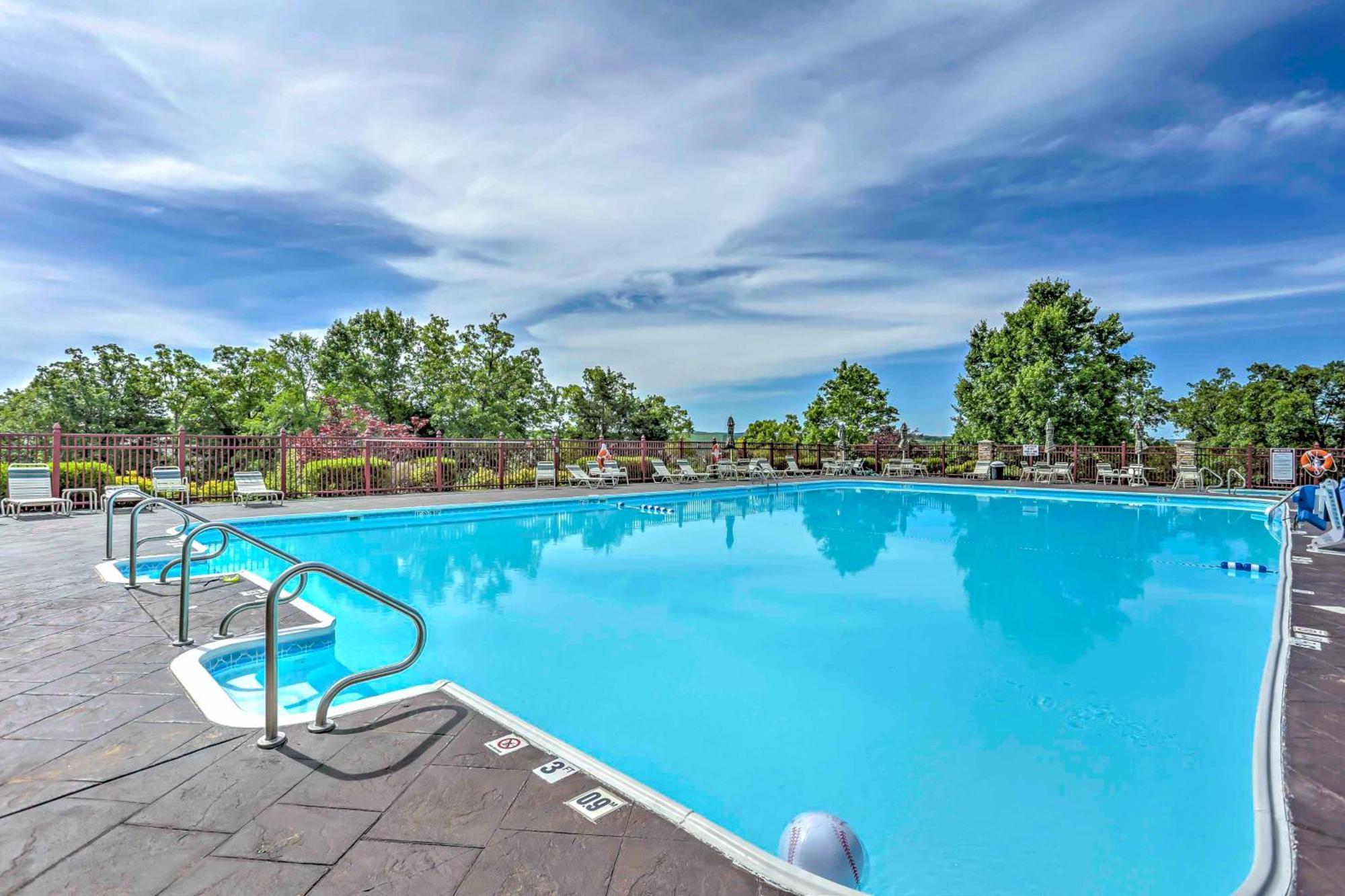 Ground-Floor Branson Condo With Community Perks Экстерьер фото